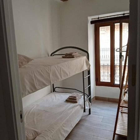 Centrally Located Two Bed Apartment In El Perello Екстериор снимка